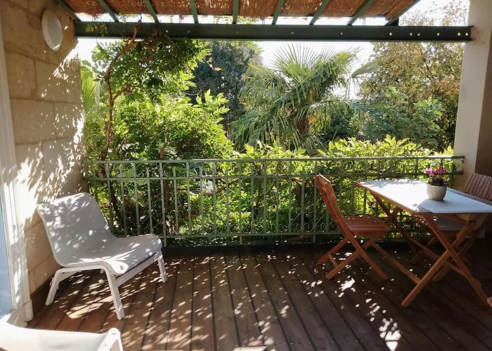 La Maison Botanique